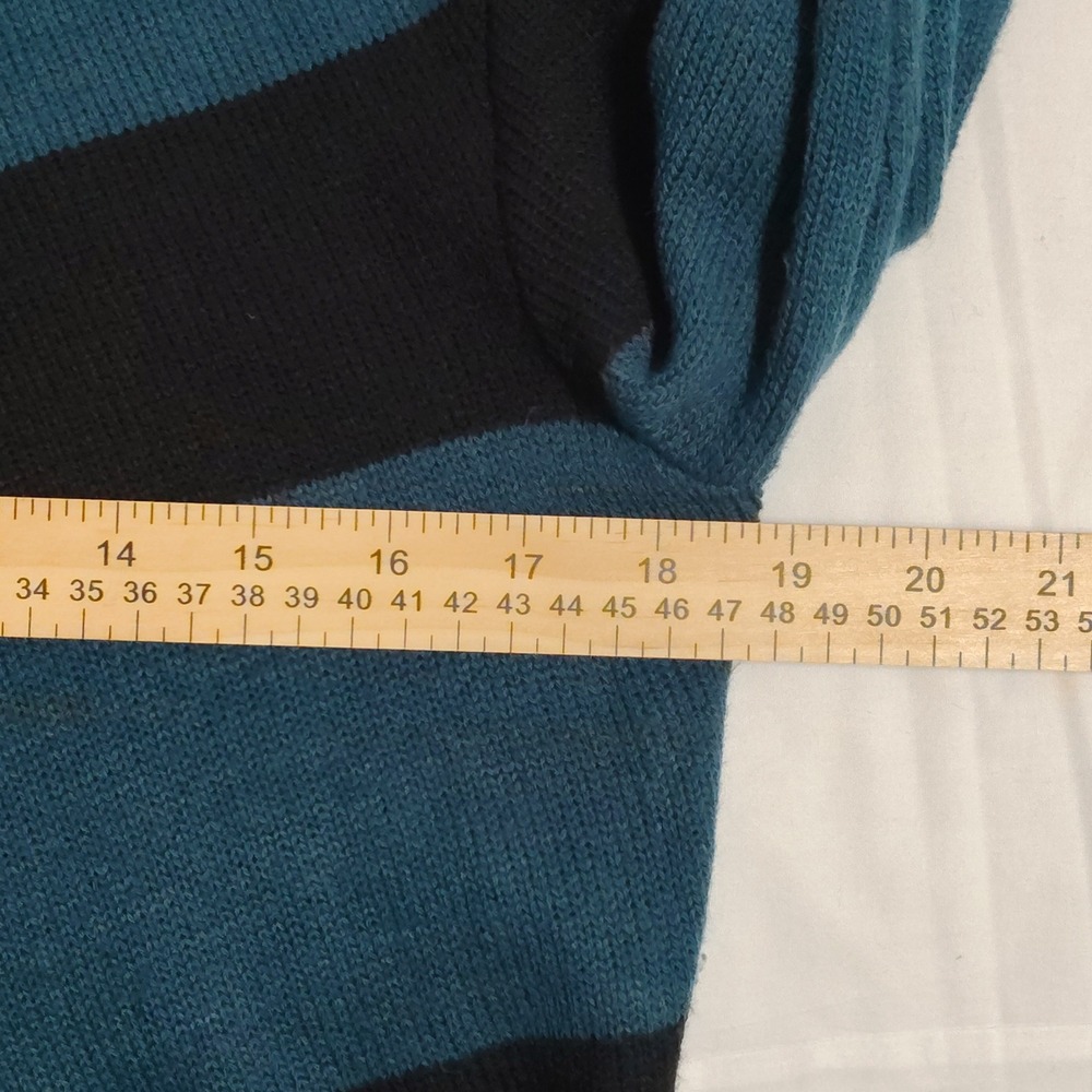 AB STUDIO Teal Black Chevron V Neck‎ Long Sleeve Sweater Women's Size M - Picture 9 of 11